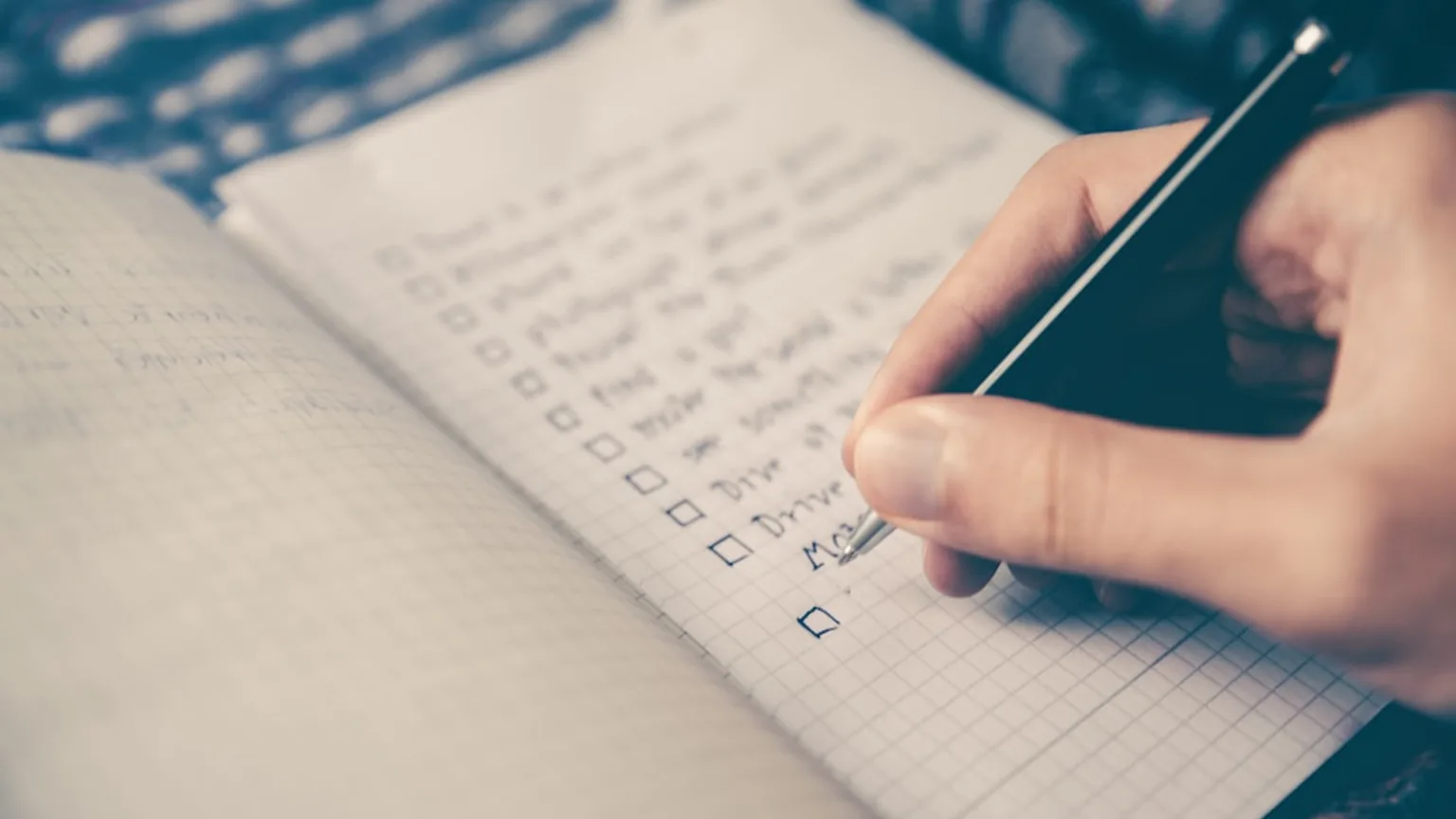 How to Plan a 7-Day Europe Trip With AI (Itinerary Examples Included)